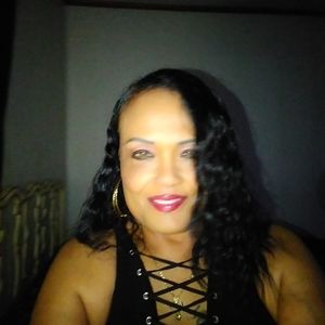 Meet your Posher, Katrina